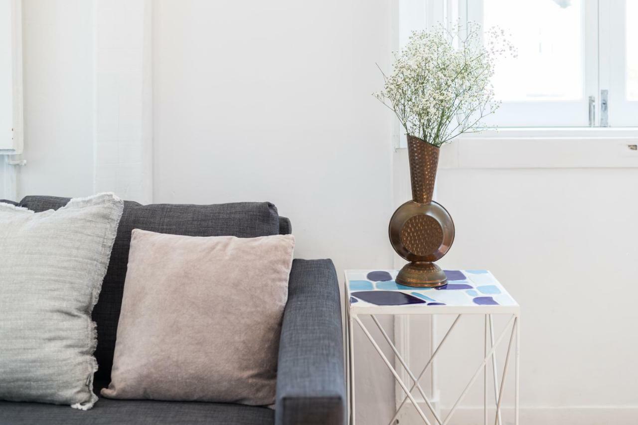 Apartment Alfama Tale Four-bedroom W/ River View - By Lu Holidays Lisbon